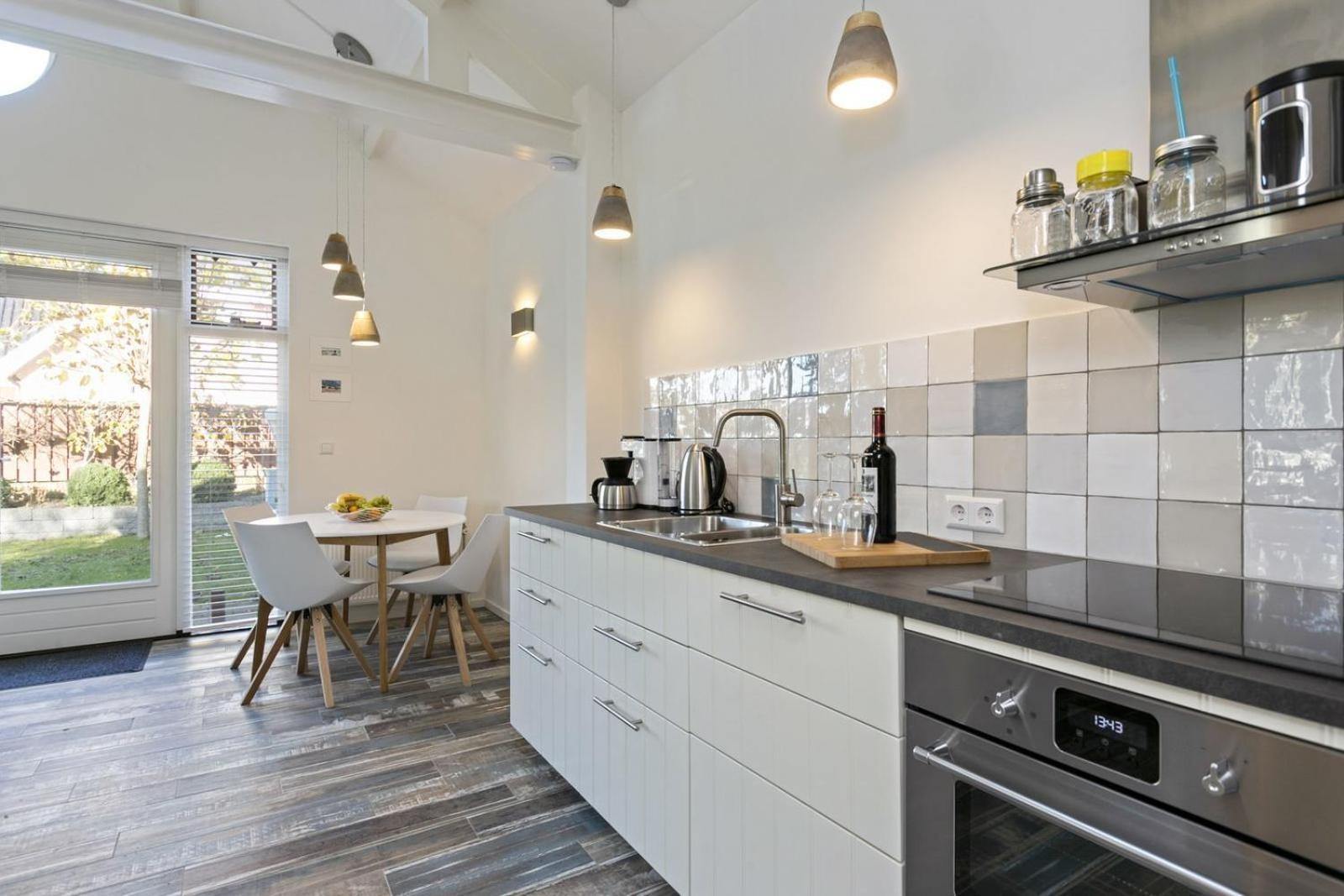 Holiday Home Beach Bubbles - Near The Beach With Big Garden - Not For Companies Ouddorp Exterior photo