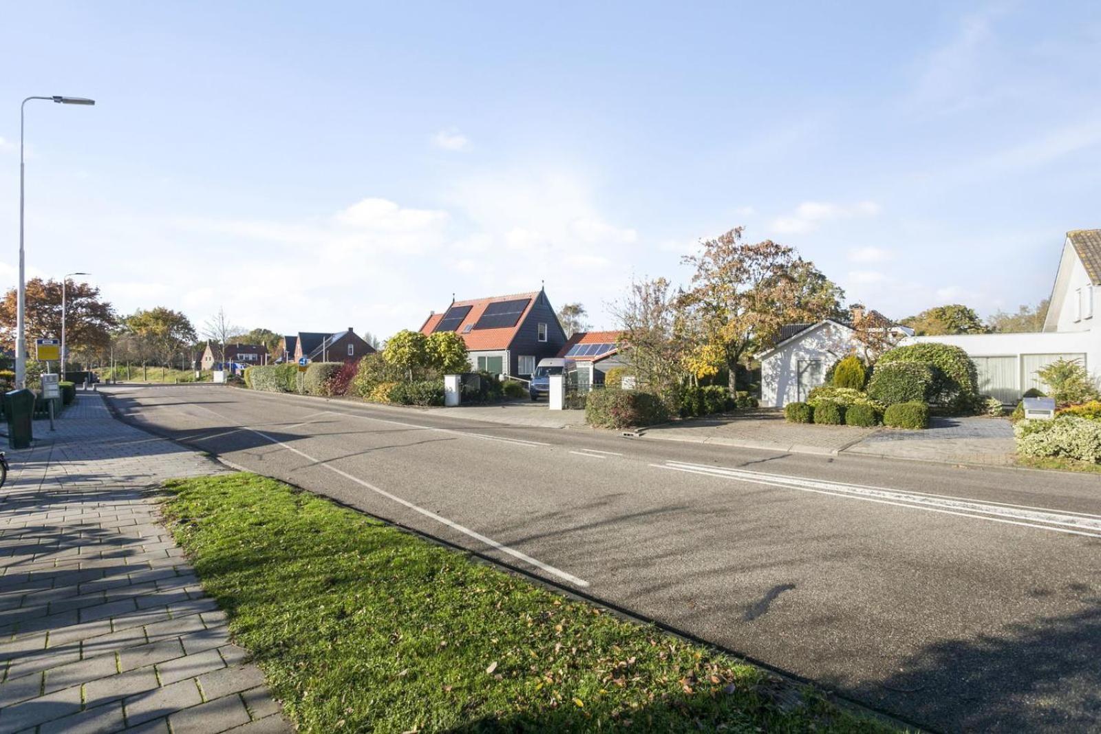 Holiday Home Beach Bubbles - Near The Beach With Big Garden - Not For Companies Ouddorp Exterior photo